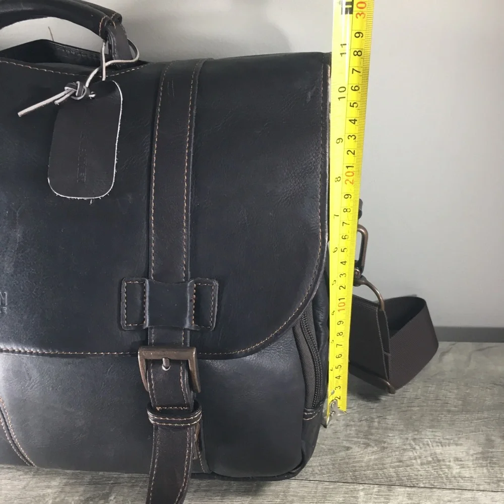 Reaction Kenneth Cole Show Business Leather Briefcase Laptop Shoulder Flap Bag